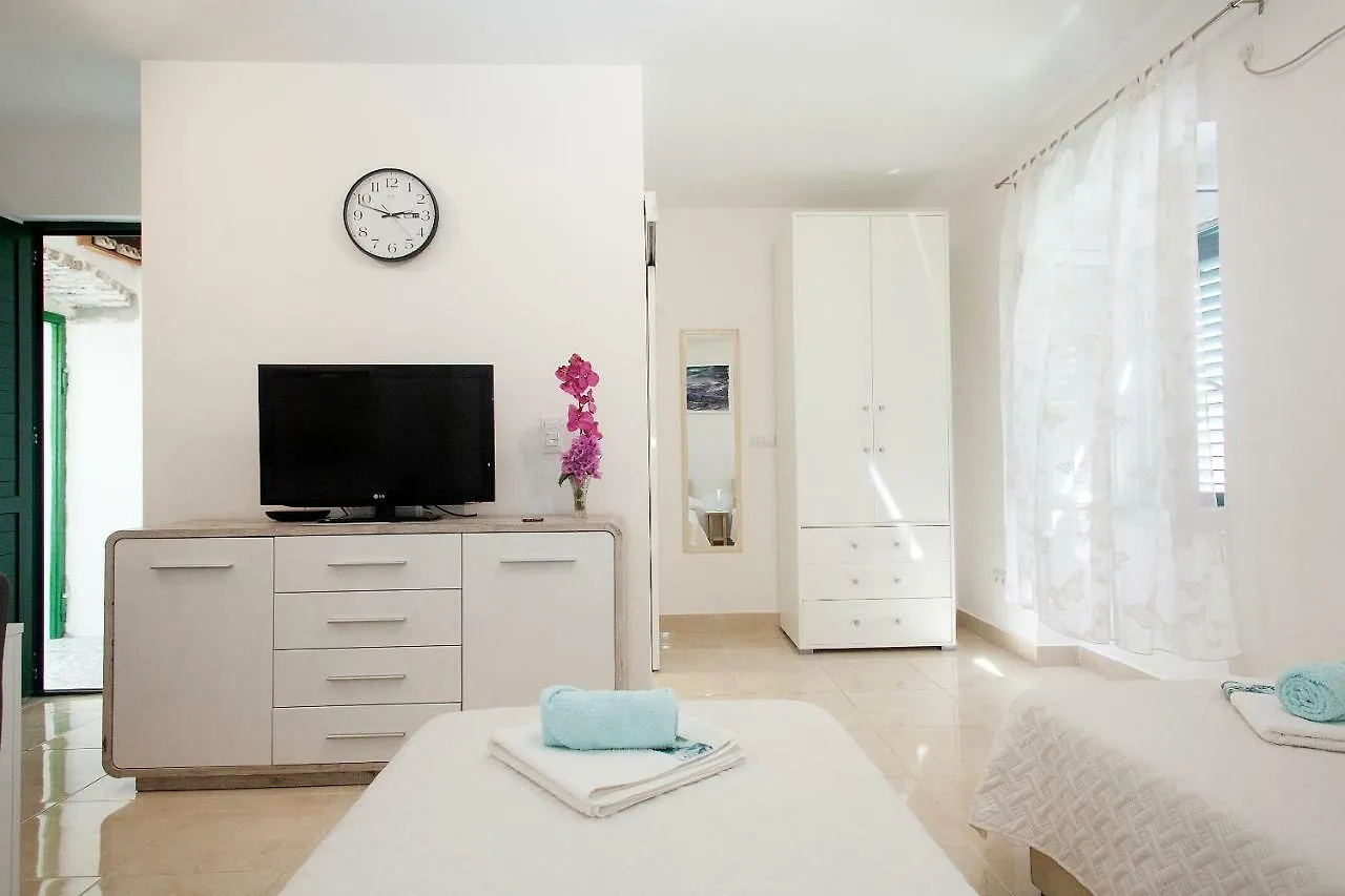 King'S Garden Studio Croatia